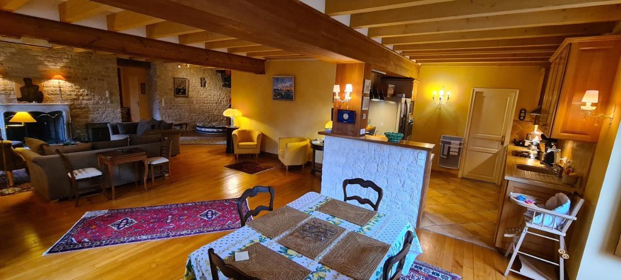 Le Moulin De Mansle Villa ภายนอก รูปภาพ